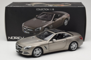 Mercedes SL500 R231 Dark Grey Matt Norev 1:18 183590 Kov – obrázek 9 z 9