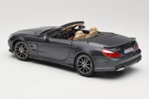 Mercedes SL65 AMG Black Series R230 Matte Black Maisto 1:18 36198 Kov – obrázek 7 z 8