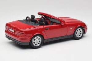 Mercedes SLK 230 R170 Červený Maisto 1:18 56023 Kov – obrázek 4 z 9