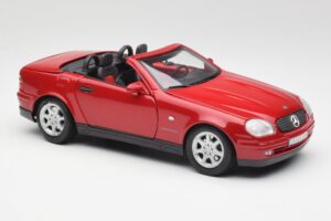 Mercedes SLK 230 R170 Červený Maisto 1:18 56023 Kov – obrázek 7 z 9