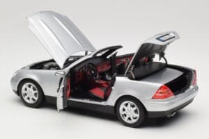 Mercedes SLK R170 Brilliant Silver Norev 1:18 183020 Kov – obrázek 6 z 9