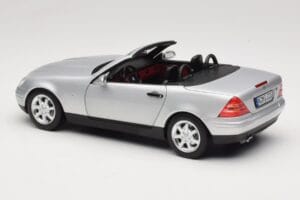 Mercedes SLK R170 Brilliant Silver Norev 1:18 183020 Kov – obrázek 8 z 9