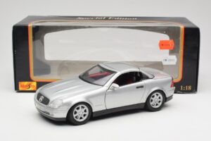 Mercedes SLK R170 Roadster Stříbrný Maisto 1:18 31674 Kov – obrázek 2 z 9