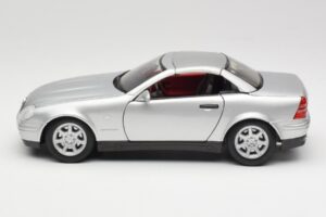 Mercedes SLK R170 Roadster Stříbrný Maisto 1:18 31674 Kov – obrázek 3 z 9