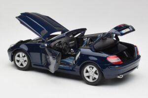 Mercedes SLK R171 Modrý Maisto 1:18 B66962190 Kov – obrázek 5 z 8