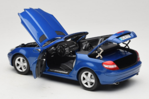 Mercedes SLK R171 Blue Metallic Minichamps 1:18 100033131 Kov – obrázek 7 z 11