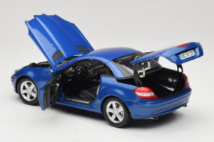 Mercedes SLK R171 Blue Metallic Minichamps 1:18 100033131 Kov – obrázek 8 z 11