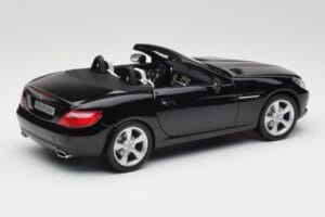 Mercedes SLK R172 Magnetite Černý Minichamps 1:18 B66960514 Kov – obrázek 3 z 8