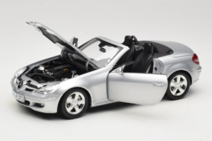 Mercedes SLK R171 Stříbrný Minichamps 1:18 B66962318 Kov – obrázek 2 z 9