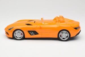 Mercedes SLR McLaren C199 Stirling Moss AMG Solarbeam Metallic Minichamps 1:18 100038400 Kov – obrázek 4 z 8
