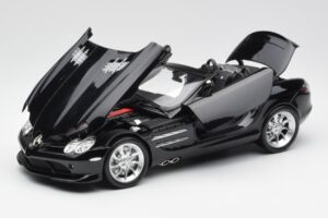 Mercedes SLR McLaren Roadster R199 Crystal Galaxit Černý Minichamps 1:18 B66961004 Kov – obrázek 2 z 8