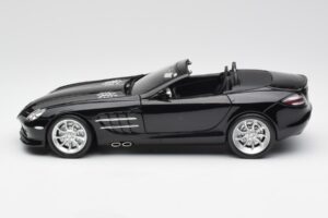 Mercedes SLR McLaren Roadster R199 Crystal Galaxit Černý Minichamps 1:18 B66961004 Kov – obrázek 4 z 8