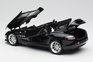 Mercedes SLR McLaren Roadster R199 Crystal Galaxit Černý Minichamps 1:18 B66961004 Kov – obrázek 5 z 8
