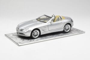 Mercedes SLR Vision Roadster Liquid Stříbrný Maisto 1:18 B66963208 Kov