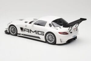 Mercedes AMG SLS C197 GT3 Street Bílý Minichamps 1:18 151123107 Kov – obrázek 5 z 6