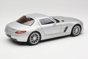 Mercedes SLS AMG C197 Iridium Stříbrný Minichamps 1:18 100039026 Kov – obrázek 3 z 8