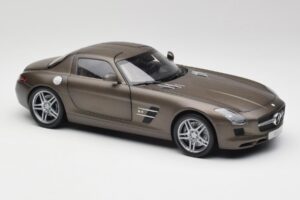 Mercedes SLS AMG C197 Monza Šedý Minichamps 1:18 B66960044 Kov – obrázek 6 z 8