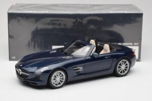 Mercedes SLS AMG R197 Roadster South Seas Modrý Minichamps 1:18 100039031 Kov – obrázek 8 z 8