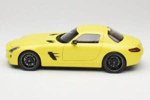 Mercedes SLS AMG C197 Žlutý Minichamps 1:18 100039022 Kov – obrázek 4 z 8