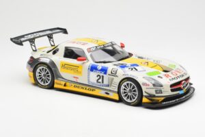 Mercedes SLS AMG GT3 #21 Rowe Racing Arnold / Roloff / Seyffarth / Jäger ADAC 24 Hours Nürburgring 2013 Minichamps 1:18 15113 – obrázek 4 z 6