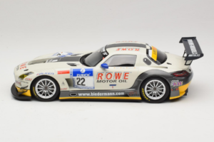 Mercedes SLS AMG GT3 #22 Rowe Racing R. Graf / M. Seyffarth ADAC 24h Nurburgring 2012 Minichamps 1:18 151123122 Kov – obrázek 3 z 6
