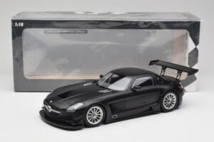 Mercedes SLS AMG GT3 C197 Street Mat Černý Minichamps 1:18 151113101 Kov – obrázek 6 z 6