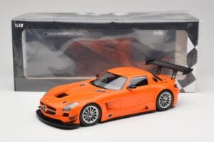 Mercedes SLS AMG GT3 C197 Street Oranžový Minichamps 1:18 151113105 Kov – obrázek 6 z 6