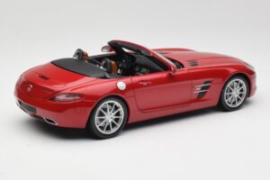 Mercedes SLS AMG R197 Roadster Le Mans Červený Minichamps 1:18 100039030 Kov – obrázek 3 z 8