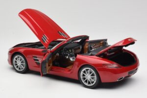 Mercedes SLS AMG R197 Roadster Le Mans Červený Minichamps 1:18 100039030 Kov – obrázek 5 z 8