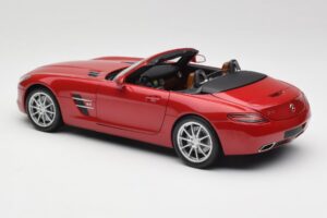 Mercedes SLS AMG R197 Roadster Le Mans Červený Minichamps 1:18 100039030 Kov – obrázek 7 z 8