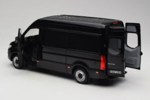 Mercedes Sprinter Černý Norev 1:18 183041 Kov – obrázek 5 z 8