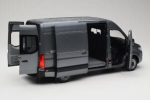 Mercedes Sprinter W907 Dodávka Selenite Grey Metallic Norev 1:18 B66004163 Kov – obrázek 2 z 8