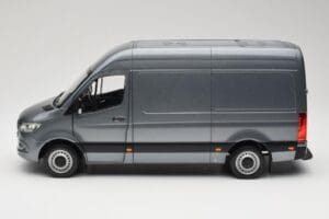 Mercedes Sprinter W907 Dodávka Selenite Grey Metallic Norev 1:18 B66004163 Kov – obrázek 4 z 8