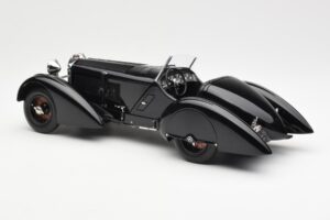 Mercedes SSK Trossi The Black Prince CMC 1:18 M-225 Kov – obrázek 5 z 6