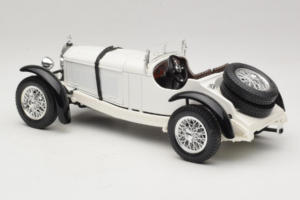 Mercedes SSK Bílý Bburago 1:18 3009-P3 Kov – obrázek 5 z 6
