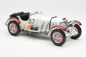 Mercedes SSKL R. Caracciola / W. Sebastian Mille Miglia Winner 1931 CMC 1:18 M-055 Kov – obrázek 4 z 6