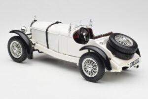 Mercedes SSKL Bílý Bburago 1:18 3002 Kov – obrázek 7 z 8