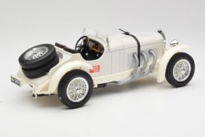 Mercedes SSKL Bílý & Krémový Bburago 1:18 3002-M1 Kov – obrázek 2 z 6