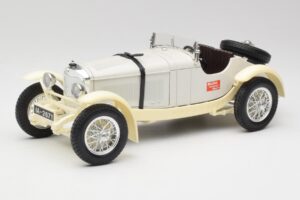 Mercedes SSKL Bílý & Krémový Bburago 1:18 3002-M1 Kov