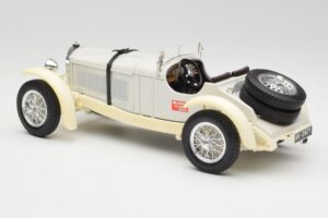 Mercedes SSKL Bílý & Krémový Bburago 1:18 3002-M1 Kov – obrázek 5 z 6