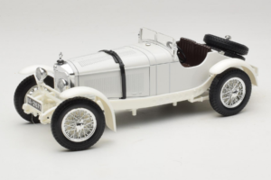 Mercedes SSKL Bílý 1931 Bburago 1:18 3002-M2 Kov