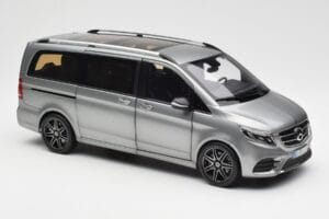 Mercedes V-Class W447 AMG Line Šedá Metalíza Norev 1:18 183488 Kov – obrázek 7 z 9