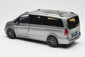 Mercedes V-Class W447 AMG Line Šedá Metalíza Norev 1:18 183488 Kov – obrázek 8 z 9