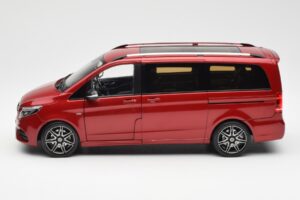 Mercedes V-Class W447 Designo Hyacinth Červený Metalíza Norev 1:18 B66004166 Kov – obrázek 3 z 7