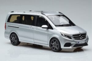 Mercedes V-Class V260 AMG Line Stříbrný Norev 1:18 183871 Kov – obrázek 6 z 10