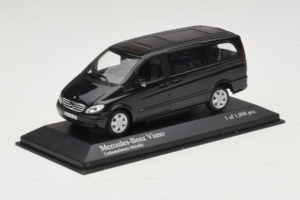 Mercedes Viano Černý Minichamps 1:43 400032210 Kov – obrázek 2 z 4