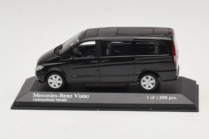 Mercedes Viano Černý Minichamps 1:43 400032210 Kov