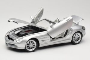 Mercedes Vision SLR Roadster Stříbrný Maisto 1:18 B66962107 Kov – obrázek 2 z 8