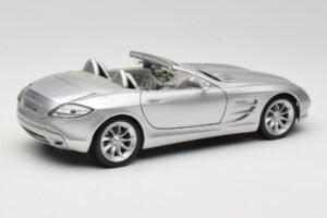 Mercedes Vision SLR Roadster Stříbrný Maisto 1:18 B66962107 Kov – obrázek 3 z 8