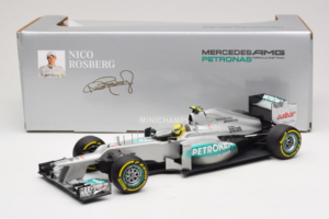 Mercedes W03 #8 N. Rosberg Mercedes AMG Petronas 2012 Minichamps 1:18 110120008 Kov – obrázek 7 z 7